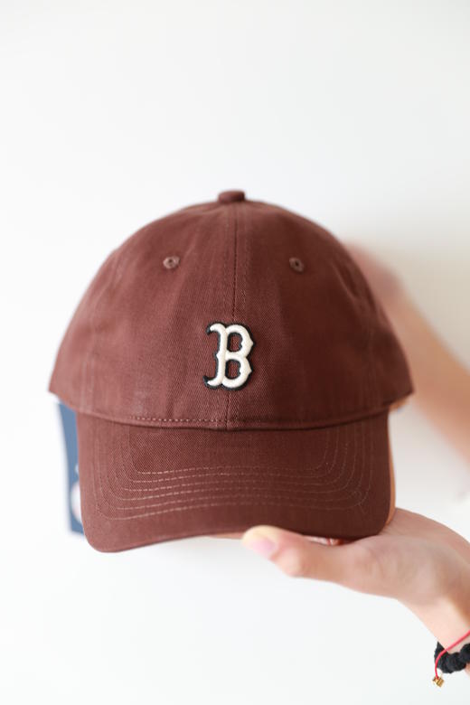 39000韩元一顶，出口首尔。基础字母刺绣软顶情侣款棒球帽A010722 商品图12