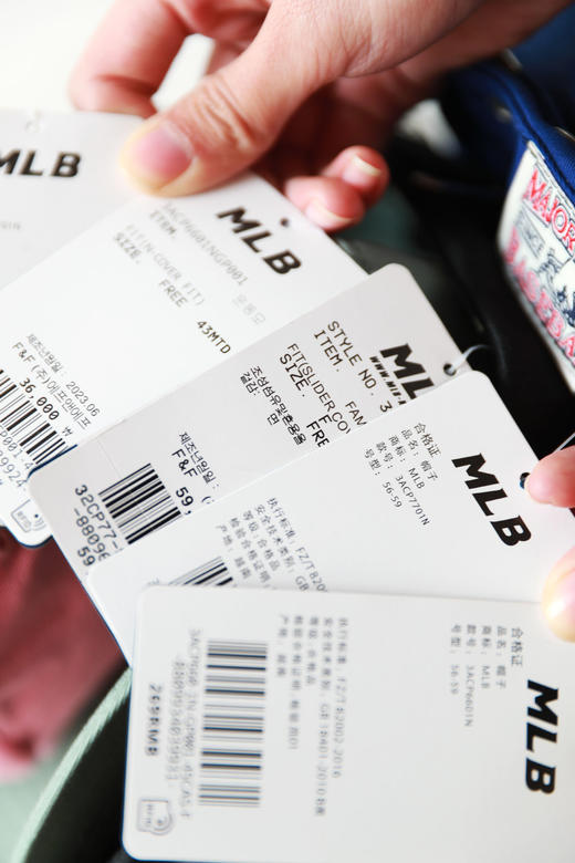 39000韩元一顶，出口首尔。基础字母刺绣软顶情侣款棒球帽A010722 商品图2