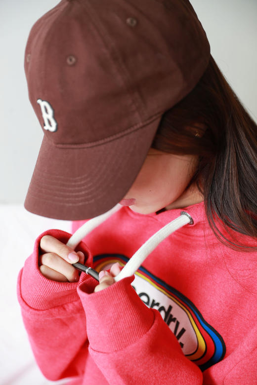 39000韩元一顶，出口首尔。基础字母刺绣软顶情侣款棒球帽A010722 商品图7