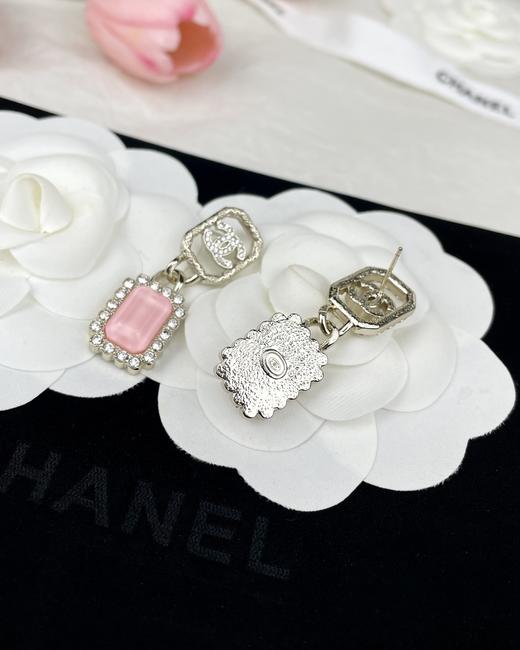 【深度定制】zp开版 CHANEL香奈儿几何镂空 双C粉色锆石 吊坠耳环 精致又百搭，千金大小姐氛围感~ 商品图1