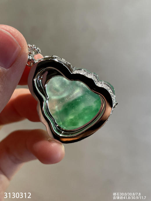 玻璃种飘翠佛公吊坠【3130312】具体价格微信咨询 商品图7