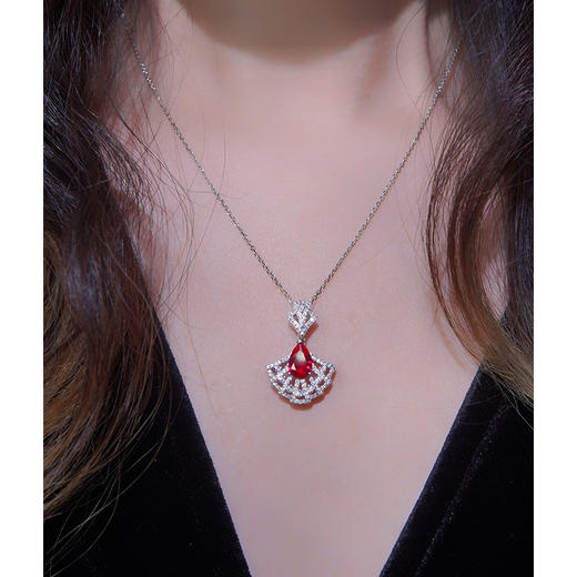 贵人牌：奢牌吉祥扇+四叶草  | 红绿宝、紫水晶项链、耳钉 商品图1