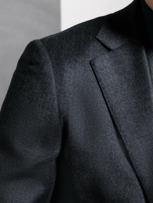 Stylbiella Super 120's 澳洲美丽诺羊毛300克重自然纬弹灰色全麻衬套装 商品图1