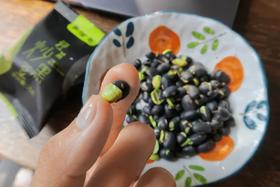 黑豆中更补肾的绿芯黑豆，被人炒好了！