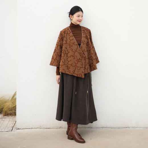 绽放031朵/深咖极简风半松紧腰精致塔克亚麻色织中长款棉麻半身裙 商品图2