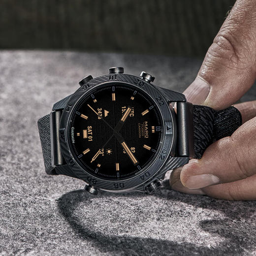 佳明（GARMIN）MARQ(Gen 2)Commander 指挥官Carbon 碳纤维 心率 高尔夫 户外运动手表 商品图6