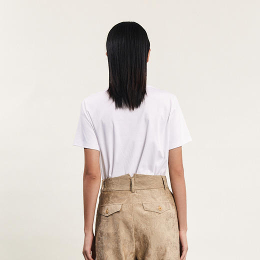 谜底基础白T短袖女2024春季新款简约风绣花圆领修身T恤241MT0071 商品图2