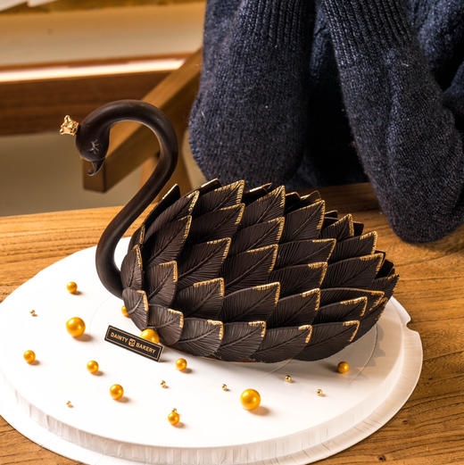 创意蛋糕 | 黑天鹅白天鹅蛋糕6寸8寸（纯动物奶油新鲜水果夹心 提前2天预定） 商品图2