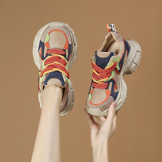 品质好货 | Safiya/索菲娅2023秋冬潮流运动反绒撞色国潮运动老爹鞋 SF33111745 商品图4