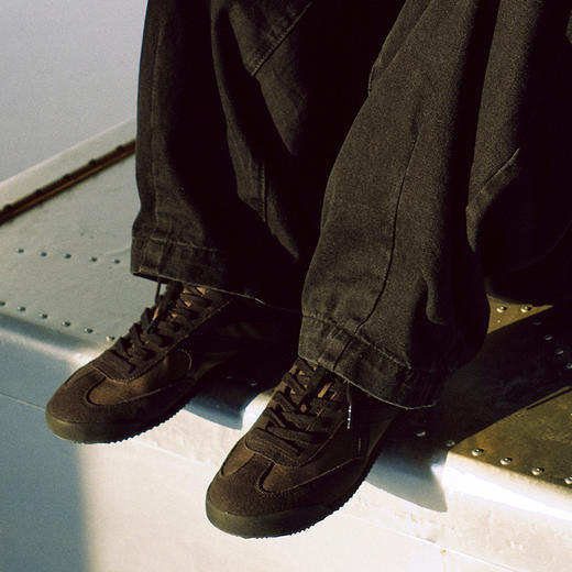 NormanWalsh 秋冬新款男女复古经典情侣休闲鞋跑鞋真皮德训鞋 商品图3