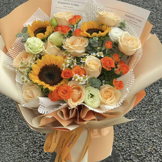 【金色暖阳】向日葵➕香槟色系➕蔷薇精品时尚花束 商品图1