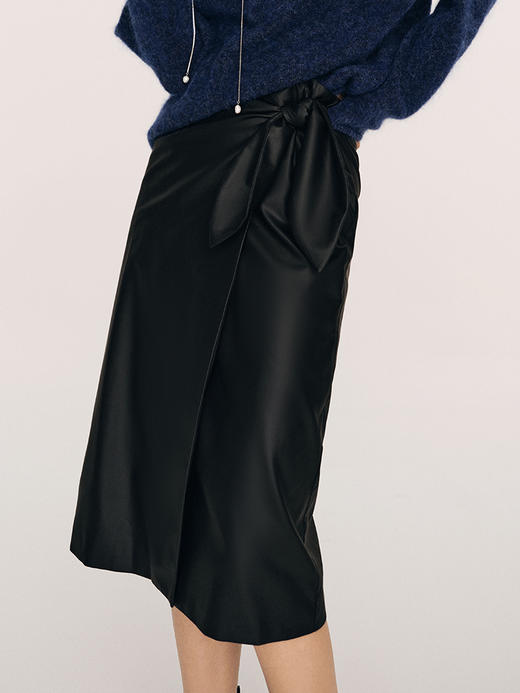 显贵小羊皮纹路 绑结裹身皮半裙FB474823N 商品图2