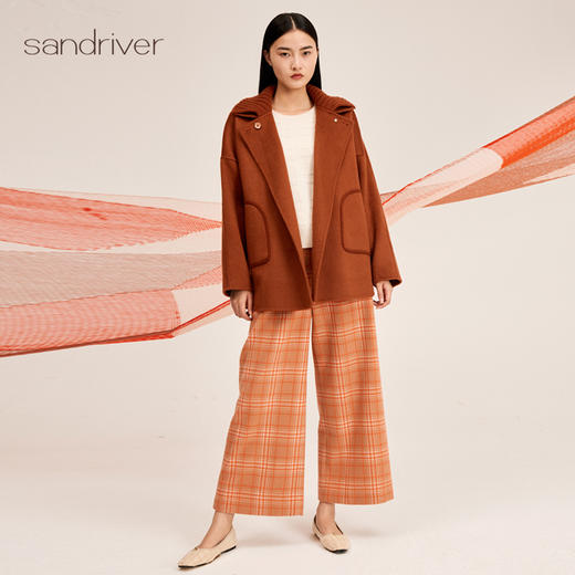 针梭相拼羊绒呢女大衣SJF95W344N 商品图4