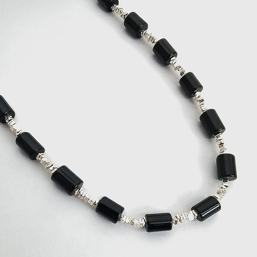 ELOANE GALLERY 落岸Darkside系列管形黑玛瑙间隔S925纯银碎银子项链【7天内发货】 商品图3