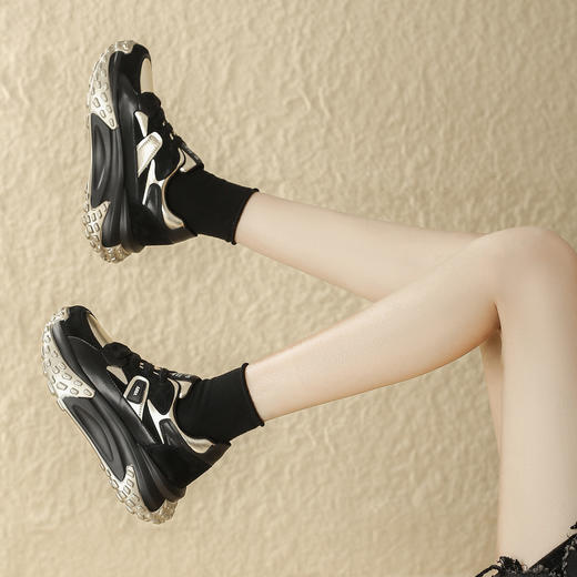 品质好货 | Safiya/索菲娅2023秋冬百搭厚底加绒运动保暖休闲鞋 SF33112802 商品图7