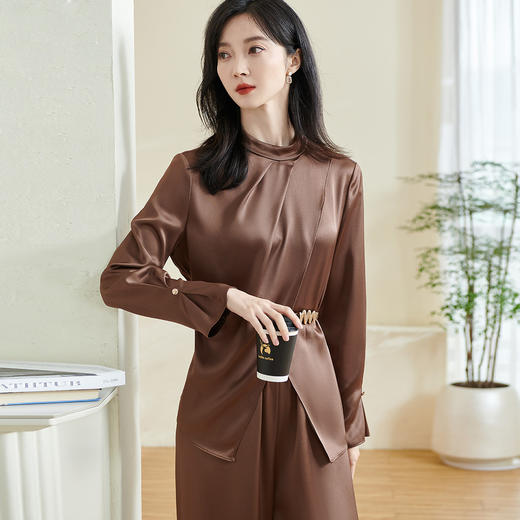 剩L/XL 米思阳【醋纤衬衫】2026春季新款时尚高级感不规则开叉设计衬衣女0091 商品图1