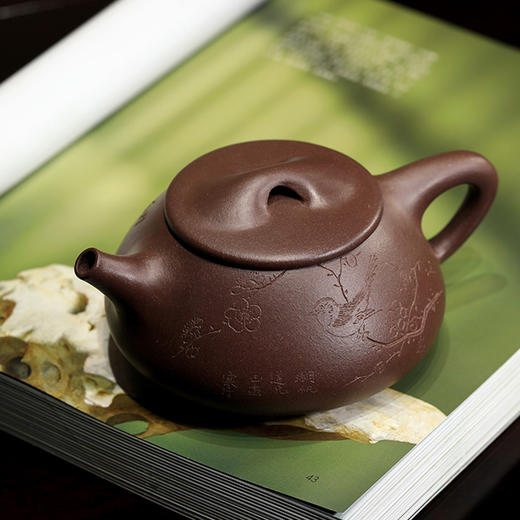 顾景舟复刻紫砂壶  非遗传承人亲制 『景舟石瓢』 2800万拍品原版复刻 宜兴原矿紫砂壶 收藏紫砂艺术品 手工制作 一比一复刻 双刀刻绘 商品图8