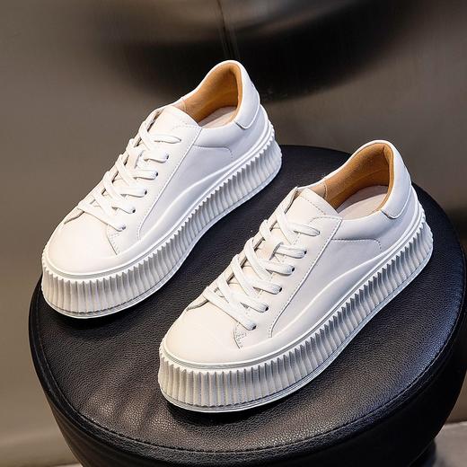 小白鞋女真皮春季2024新款女士休闲饼干鞋厚底单鞋女增高平底女鞋 商品图5