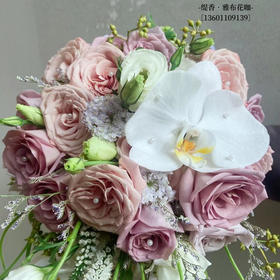 【唯你心动，不止一次】卡布奇诺➕蝴蝶兰水滴形手捧花