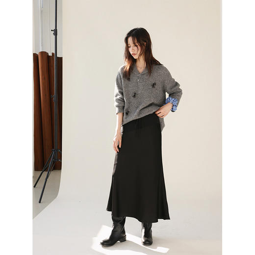 Even Vintage | 优雅氛围 简约气质醋酸高级感丝绒黑色鱼尾半身裙 商品图3