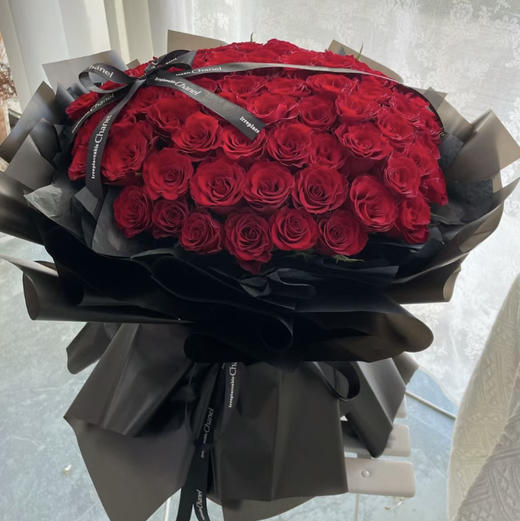 【深情久久】99朵精品丝绒玫瑰，高端海派大花束 商品图0