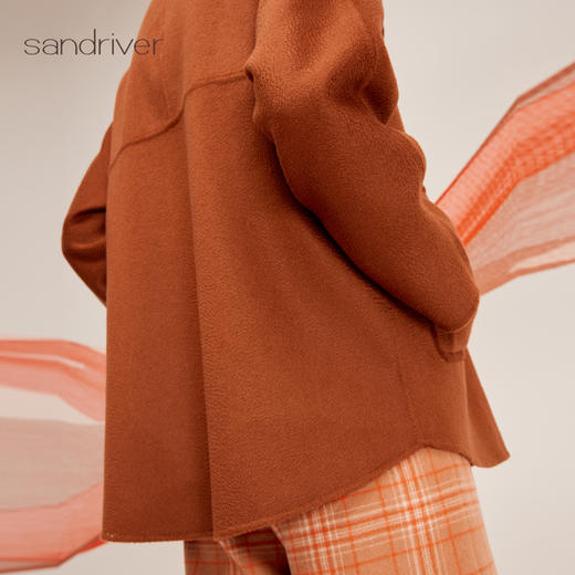 针梭相拼羊绒呢女大衣SJF95W344N 商品图3