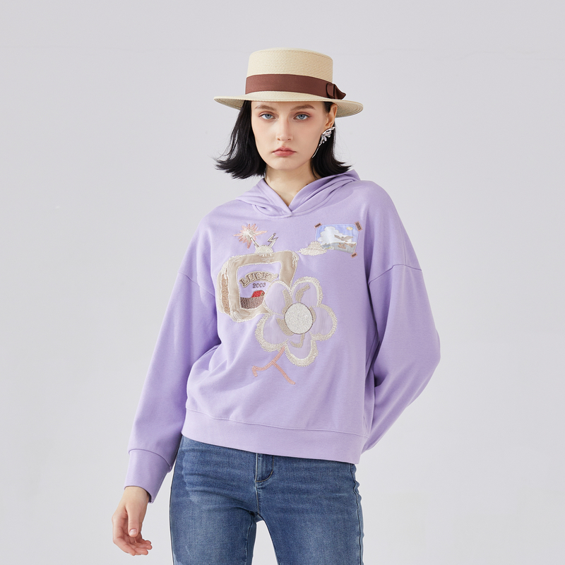 谜底连帽卫衣女2024春季新款学院风绣花宽松中长款上衣241MV0053