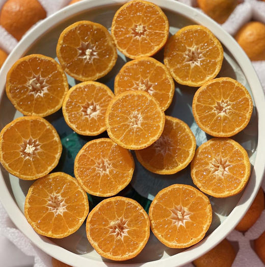 广西砂糖橘，皮薄肉厚，果肉鲜嫩，浓甜化渣！ 商品图2