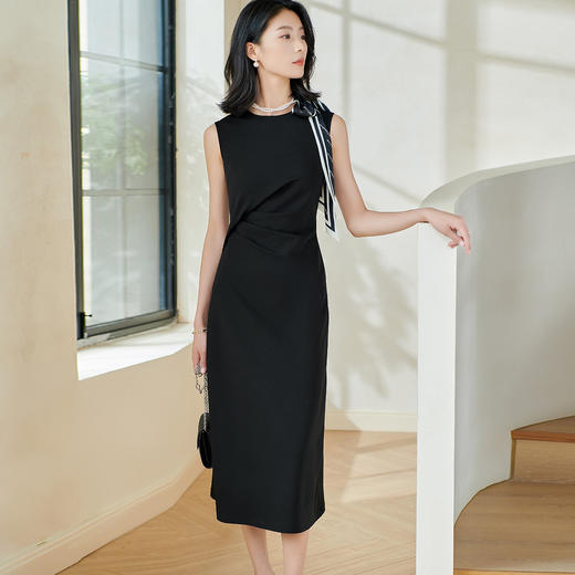 【气质小黑裙】2026春新款时尚高级感修身显瘦背心连衣裙5M24AL0111 商品图1