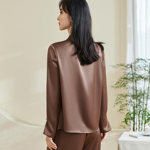 剩L/XL 米思阳【醋纤衬衫】2026春季新款时尚高级感不规则开叉设计衬衣女0091 商品图4