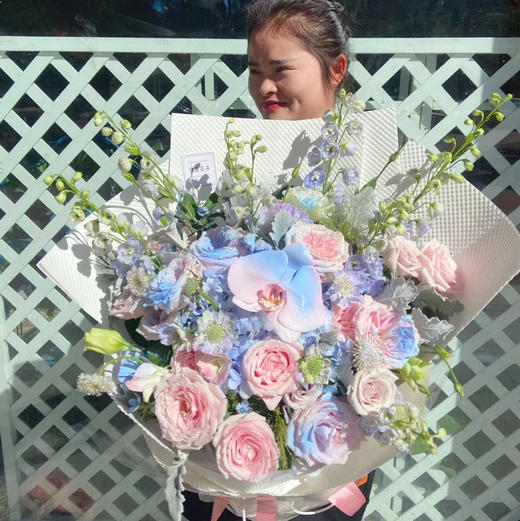 【绚丽梦境】精品时尚海派大花束 商品图0