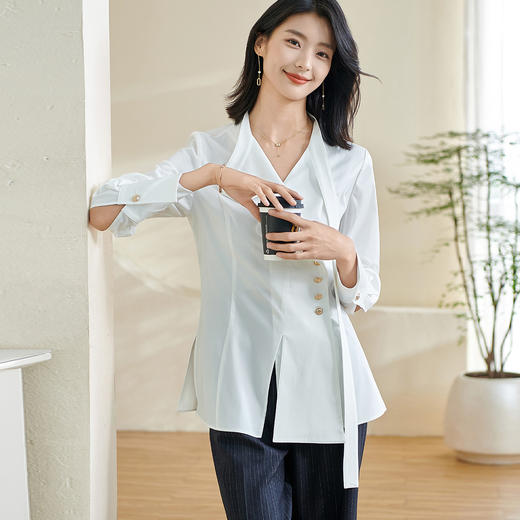 米思阳2024春季新款时尚设计感白色衬衫飘带不规则v领上衣女0240 商品图3