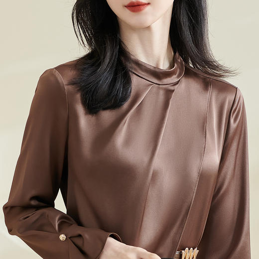 剩L/XL 米思阳【醋纤衬衫】2026春季新款时尚高级感不规则开叉设计衬衣女0091 商品图3