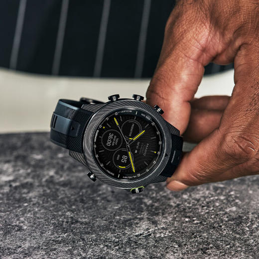 佳明（GARMIN）MARQ2 系列 高端商务 手表 智能 运动腕表 节日礼物 ATHLETE领跑者-碳纤维版 商品图3