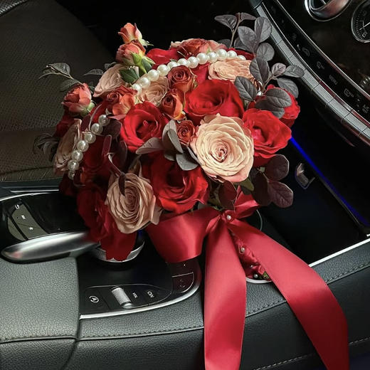 【一往情深】卡布奇诺➕红玫瑰精品时尚新娘手捧花 商品图0