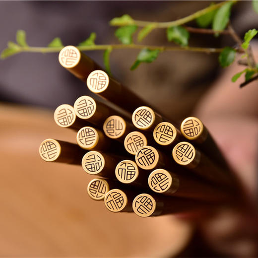 守作红檀木福筷 抗压耐磨防腐防虫防霉 无漆无蜡 复古素雅 纹理自然 健康厨房生活 精美礼盒送礼 商品图2