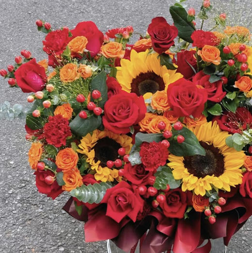 【花开富贵】向日葵红金色系时尚精品抱抱桶 商品图1