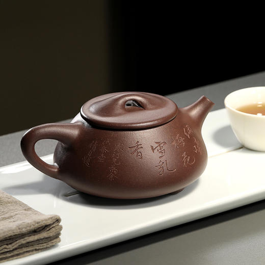 顾景舟复刻紫砂壶  非遗传承人亲制 『景舟石瓢』 2800万拍品原版复刻 宜兴原矿紫砂壶 收藏紫砂艺术品 手工制作 一比一复刻 双刀刻绘 商品图2