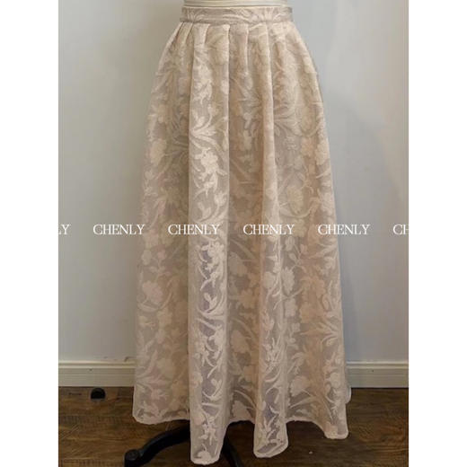 不退不换！尘衣｜原厂订单亮片刺绣花朵半裙 商品图3