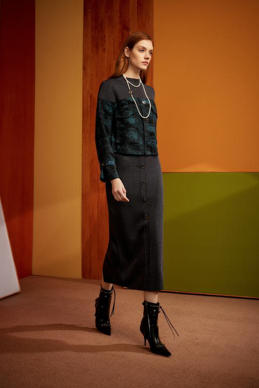 SAFICOO【焕变】系列 优雅女人 修身剪裁 包臀设计铅笔式半裙 商品图2