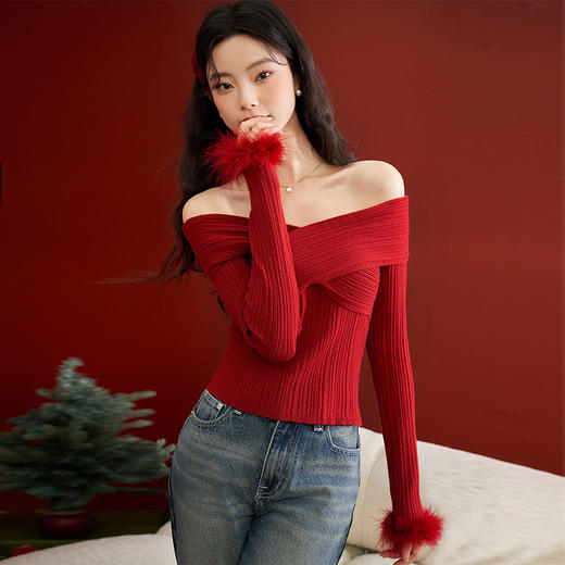 西遇交叉扭结一字肩针织上衣新款甜辣软糯纯欲内搭上衣D0140005 商品图2