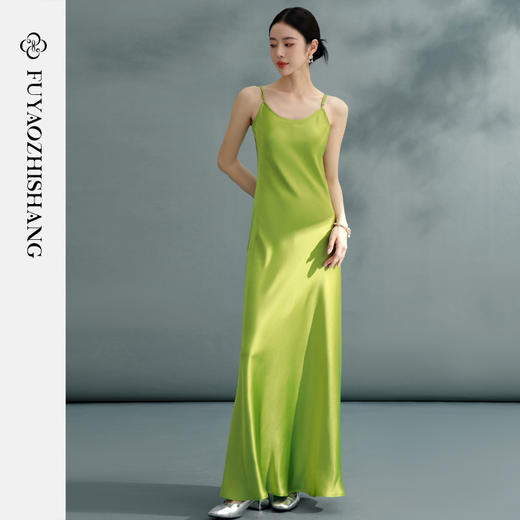 吊带连衣裙女春2026新款新中式露背气质显瘦设计感长裙 商品图6