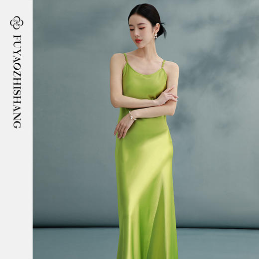 吊带连衣裙女春2026新款新中式露背气质显瘦设计感长裙 商品图2