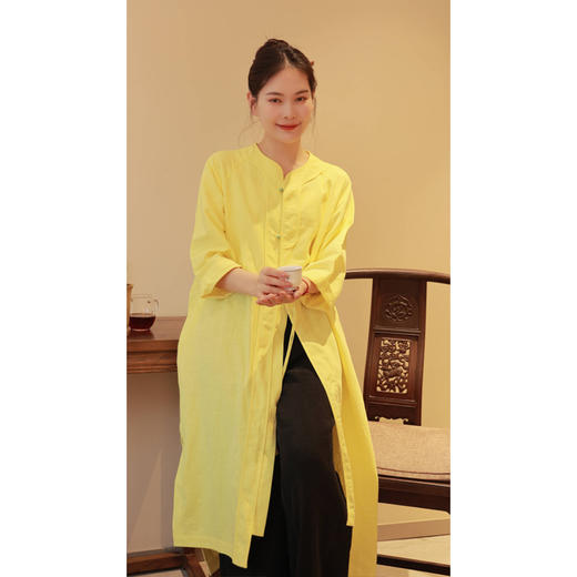 【线上专属】【春满人间系列】长款衬衫（24707071-松花） 商品图3