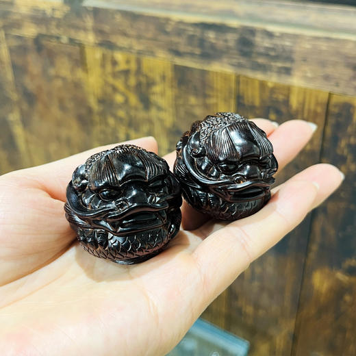 精雕祥龙°小叶紫檀保健球3.5cm 商品图0