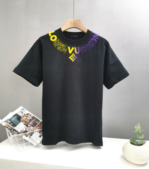 三花 2024春夏新款 毛巾绣花渐变字母 圆领短袖T恤 Z-11266 商品图1