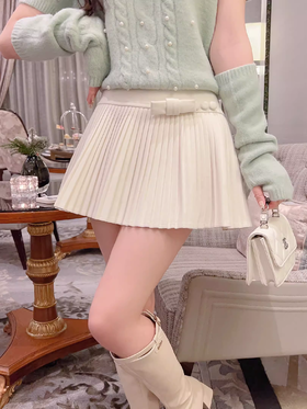 张心子【珍珠少女】少女感显白显瘦针织毛衣 U2401001