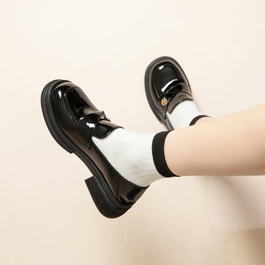 ZHR美拉德风乐福鞋2024新款时尚小金币一脚蹬单鞋ins山茶花小皮鞋 商品图2