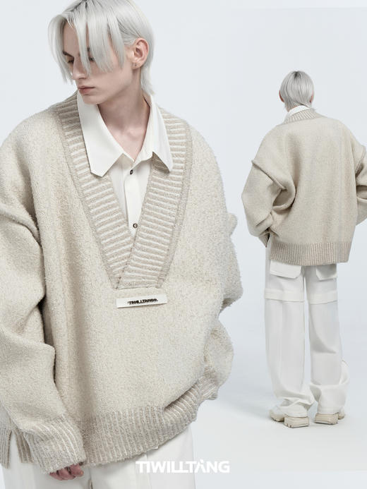 TIWILLTANG启世录“盎垣”原创重磅廓形浪漫低领毛衣V领针织毛衫 商品图1