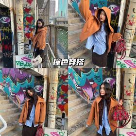 新品上身 | 冬日撞色Look,蓝色衬衫搭橘色卫衣超吸睛✨！